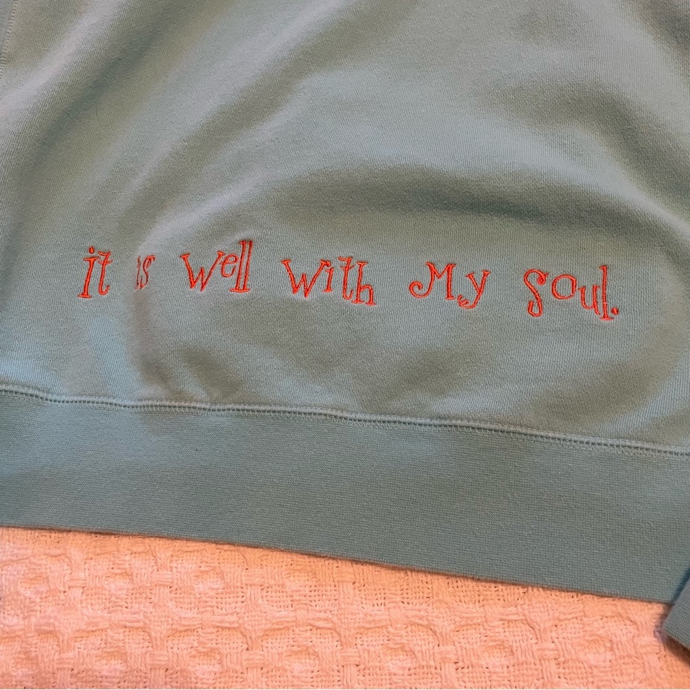 Lady Comfort Colors Light Teal Hoodie~ Size Large ~ Casual and Comfy - Picture 9 of 9